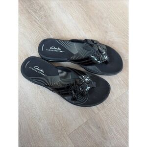 Clarks Brinkley Floral Flip Flop Sandals Black Women's 7 Cloudsteppers NEW